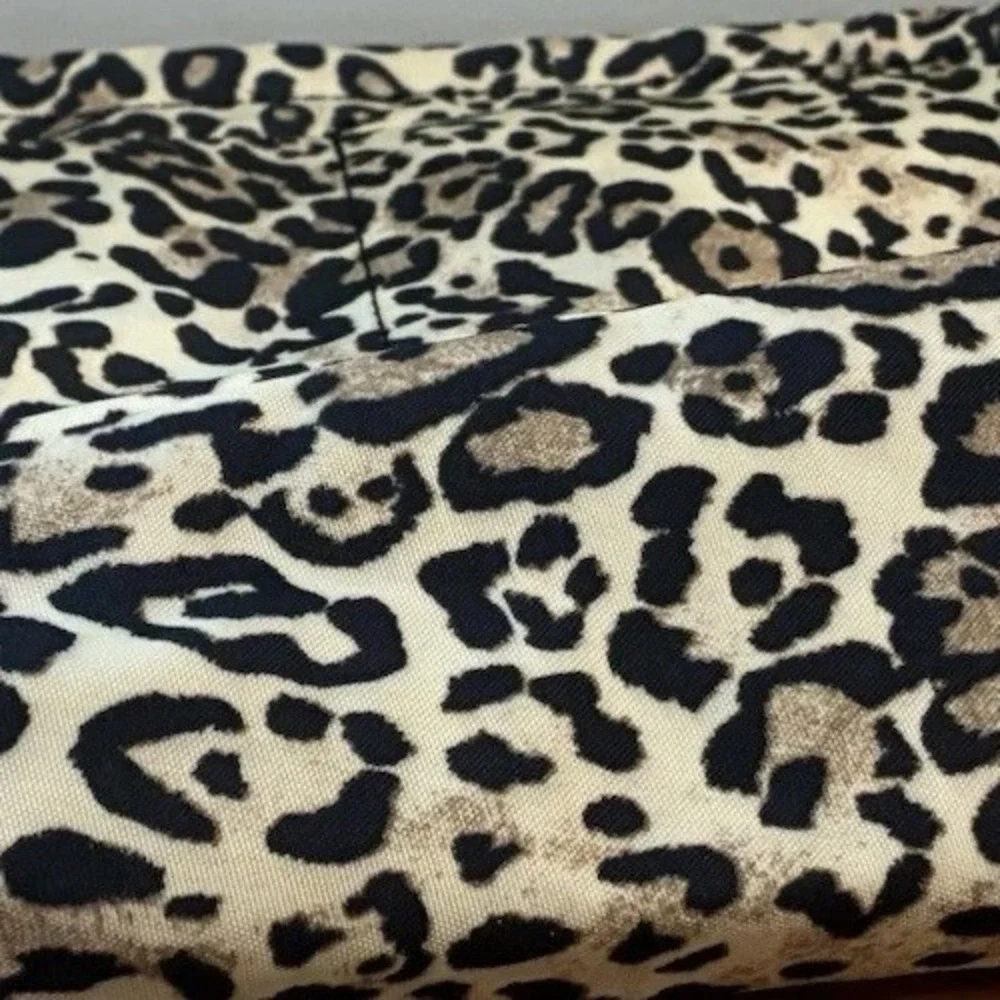 Chico's Leopard Print Travel Cosmetic Makeup Organizer Drawstring Zip Bag Tote